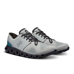 On Running Cloud X 3 shoes - mens size 9